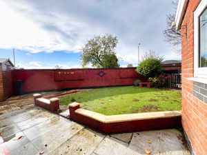 Photo 1- click for photo gallery